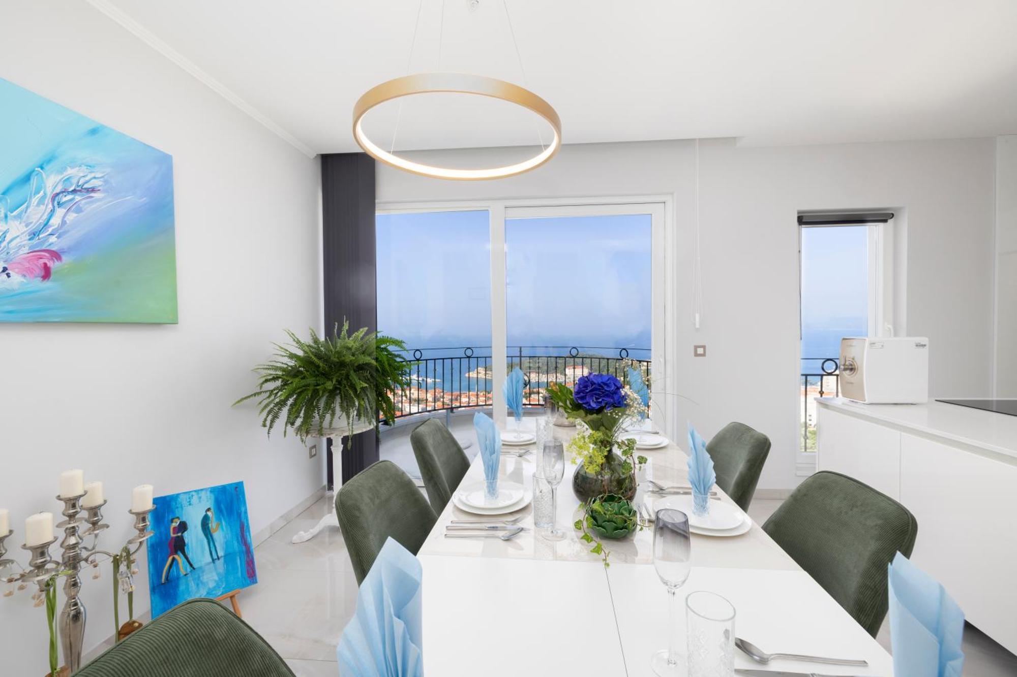 New -150m2 Penthouse With Shared Pool - Smaragd Apartment *